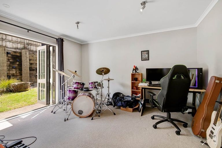 Photo of property in 123 Parkview Drive, Gulf Harbour, Whangaparaoa, 0930