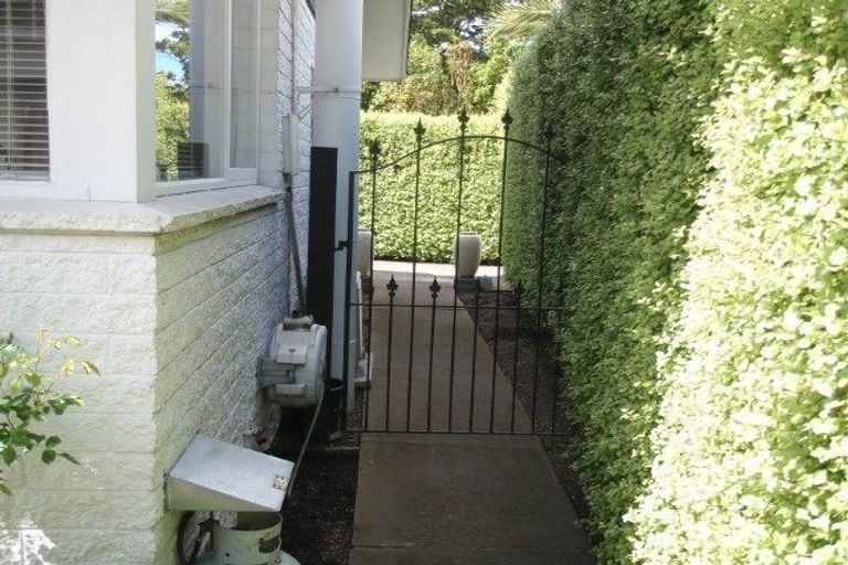 Photo of property in 8/112 Rossall Street, Merivale, Christchurch, 8014