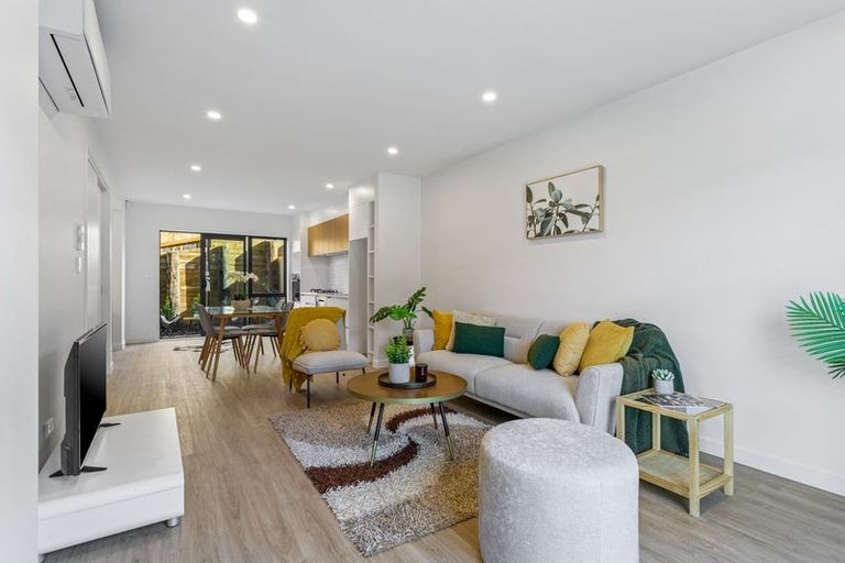 Photo of property in 6 Milenio Crescent, Windsor Park, 0632