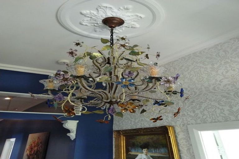 Photo of property in 32a Esther Street, Martinborough, 5711