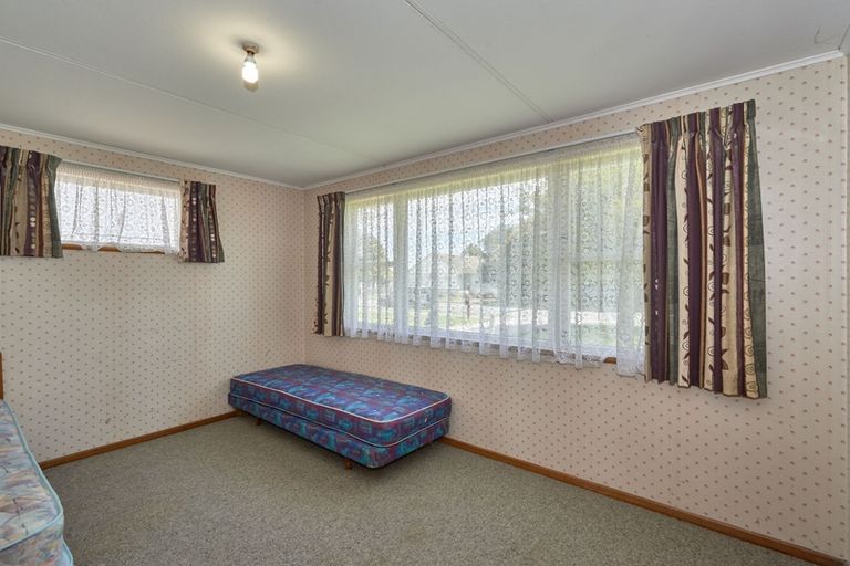 Photo of property in 62 Ellesmere Crescent, Highbury, Palmerston North, 4412