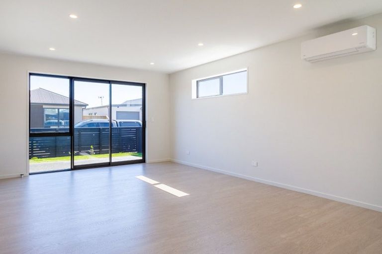 Photo of property in 5a Clontarf Lane, Belfast, Christchurch, 8051