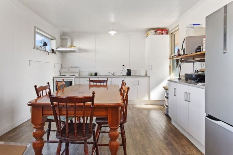 Photo of property in 17 Havelock Street, Phillipstown, Christchurch, 8011