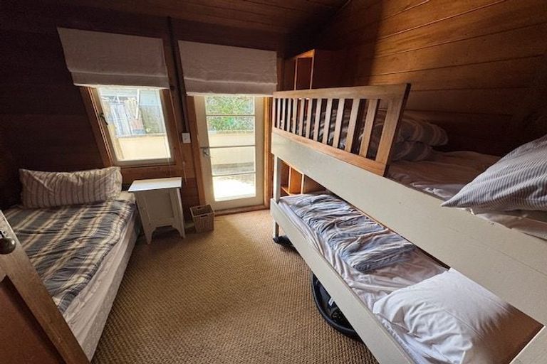 Photo of property in 13 Moori Road, Waimarama, 4294