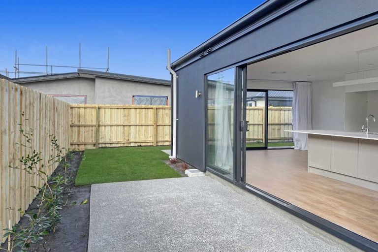 Photo of property in 46 Blakes Road, Belfast, Christchurch, 8051