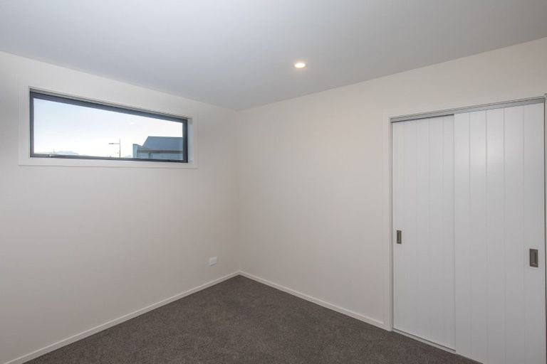 Photo of property in 5 Mount Creighton Crescent, Wanaka, 9305