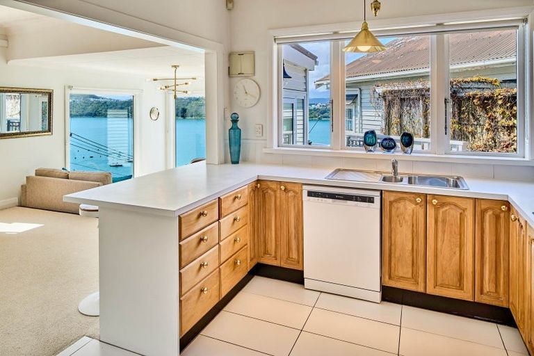 Photo of property in 16 Belvedere Road, Hataitai, Wellington, 6021