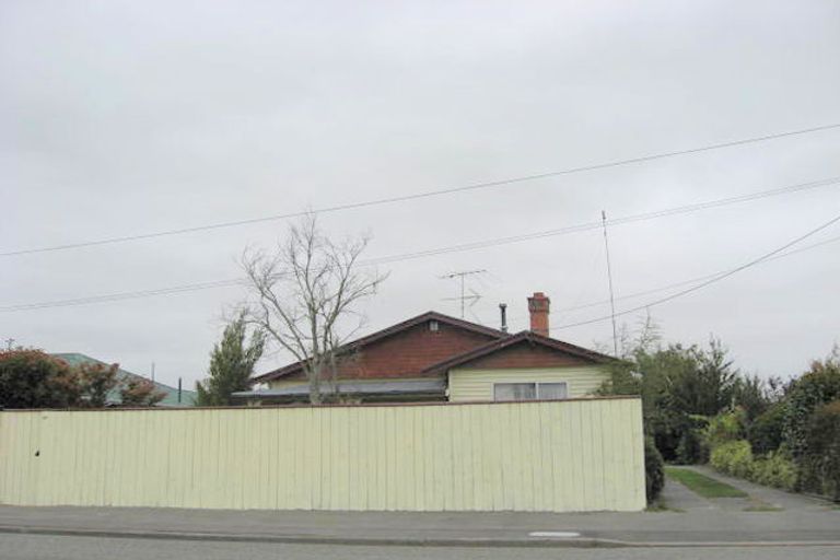 Photo of property in 169 Mcmurdo Street, Tinwald, Ashburton, 7700