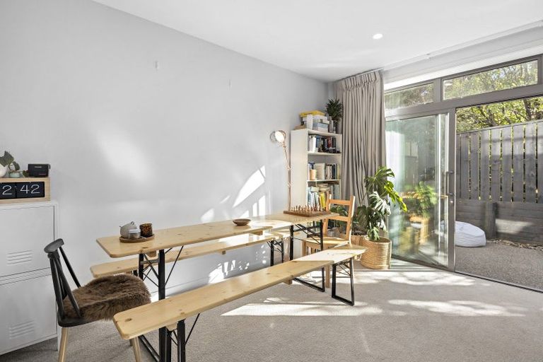 Photo of property in 4/30 Monowai Road, Johnsonville, Wellington, 6037