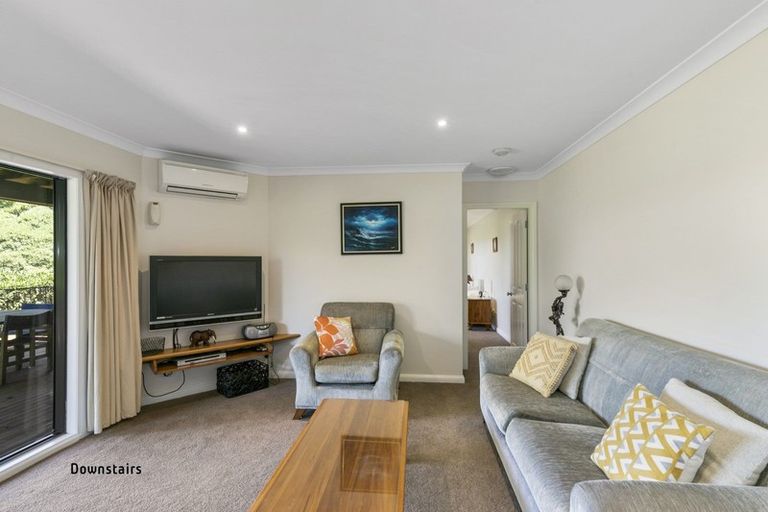 Photo of property in 2 Crestview Grove, Belmont, Lower Hutt, 5010