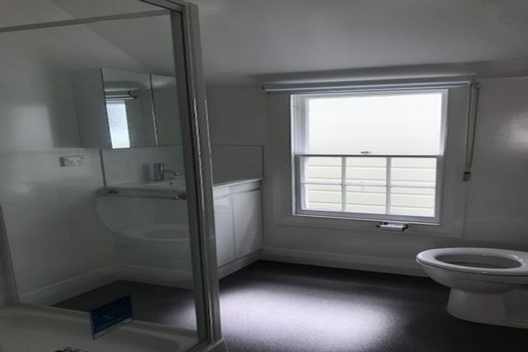 Photo of property in 23 Ellice Street, Mount Victoria, Wellington, 6011