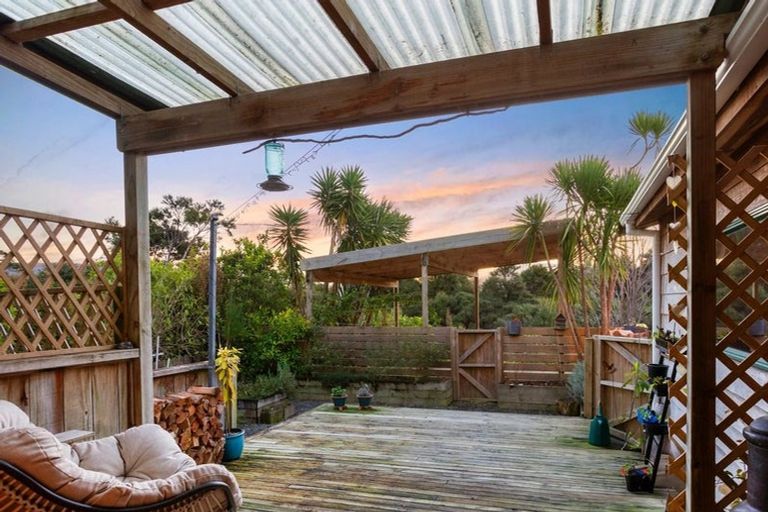 Photo of property in 478 Huia Road, Laingholm, Auckland, 0604