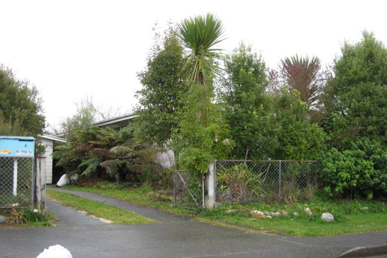 Photo of property in 5 Feary Crescent, Takaka, 7110