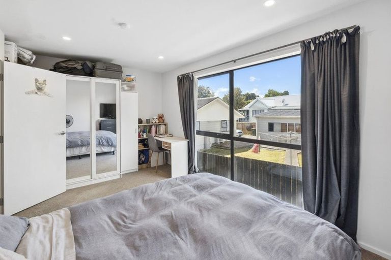 Photo of property in 9f Landette Road, Manurewa, Auckland, 2102