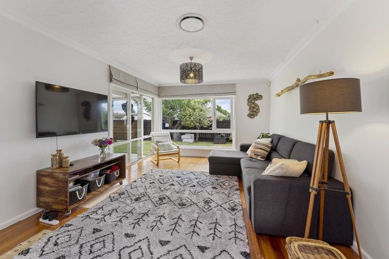 Photo of property in 77 Bridge Street, New Brighton, Christchurch, 8062