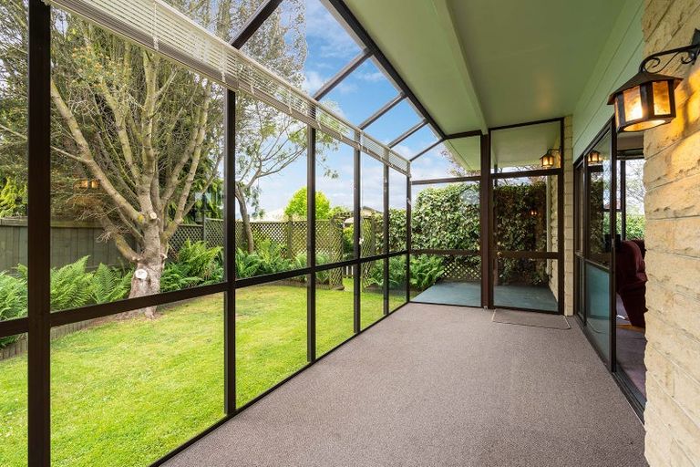 Photo of property in 1 Ash Place, Mosgiel, 9024