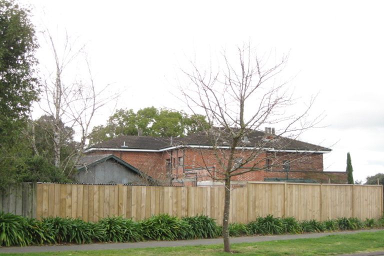 Photo of property in 60 Iona Road, Havelock North, 4130