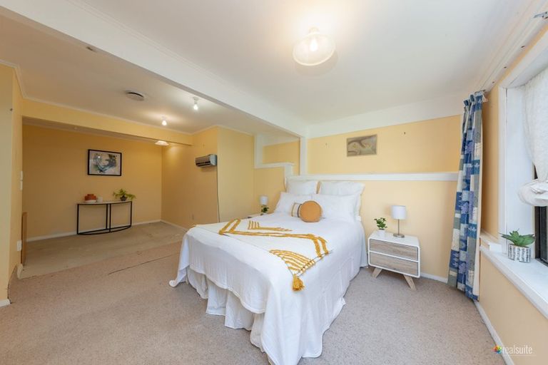 Photo of property in 11a Hillary Street, Tawa, Wellington, 5028