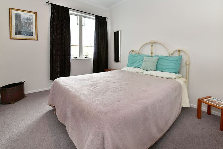 Photo of property in 5 Leggett Lane, Red Beach, 0932