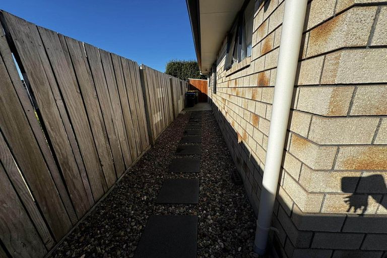 Photo of property in 17 Glover Street, Leamington, Cambridge, 3432