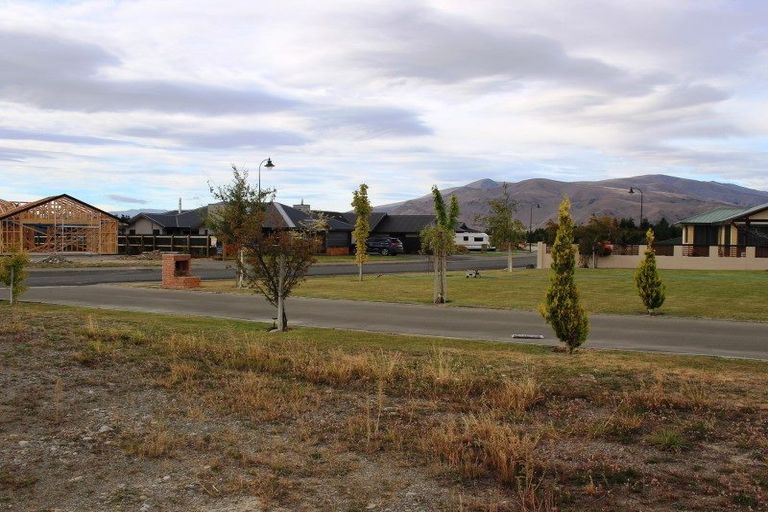 Photo of property in 20 Lakeland Avenue, Twizel, 7901