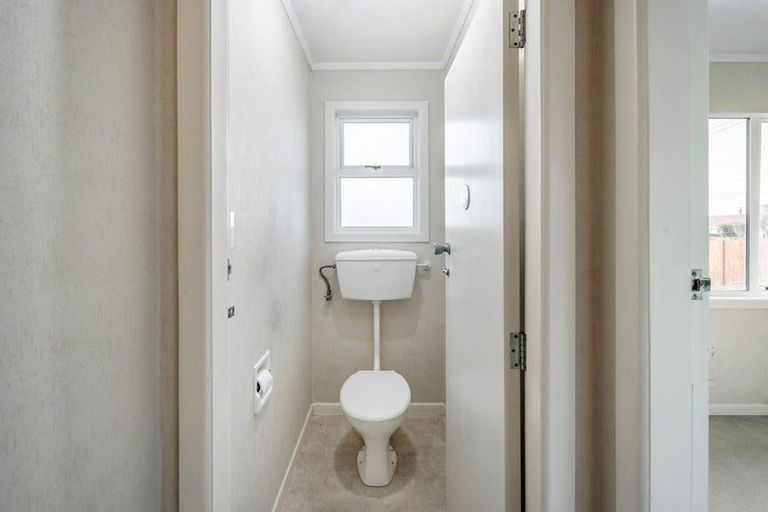 Photo of property in 123 Bellevue Road, Brookfield, Tauranga, 3110