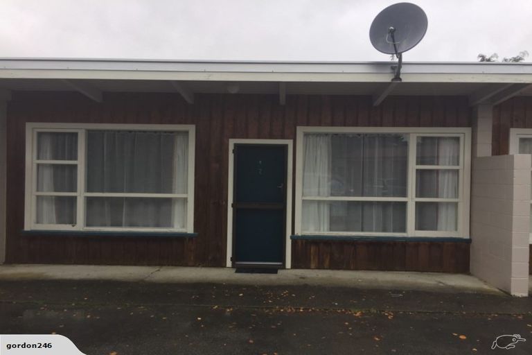 Photo of property in Acacia Flats, 2/207 Waikawa Road, Waikawa, Picton, 7220