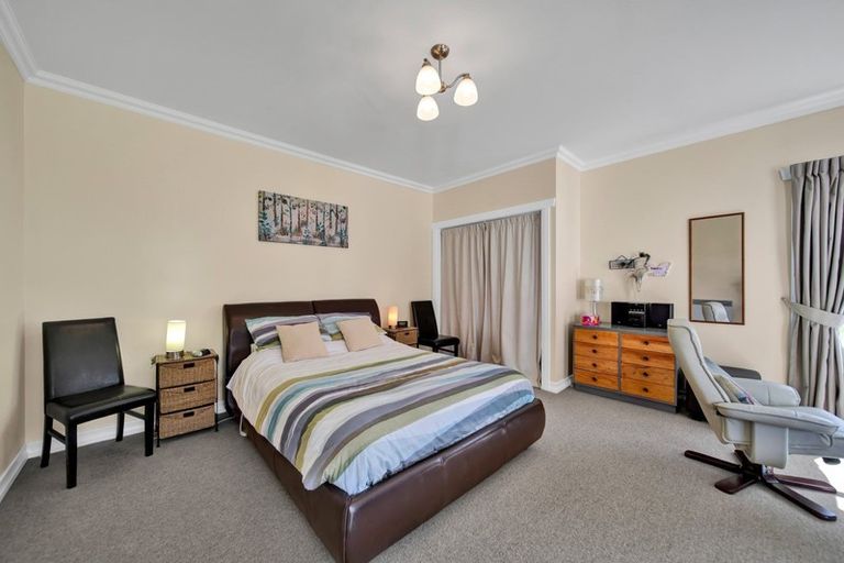 Photo of property in 4 Cross Street, Lepperton, New Plymouth, 4373