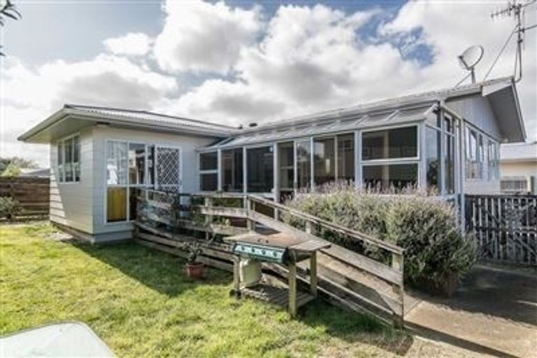 Photo of property in 69a Donovan Road, Paraparaumu Beach, Paraparaumu, 5032