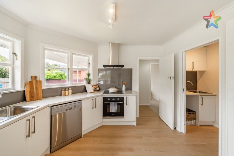 Photo of property in 17 Gordon Street, Avalon, Lower Hutt, 5011