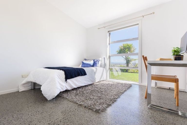 Photo of property in 5 Ocean Vista Lane, Paraparaumu, 5032