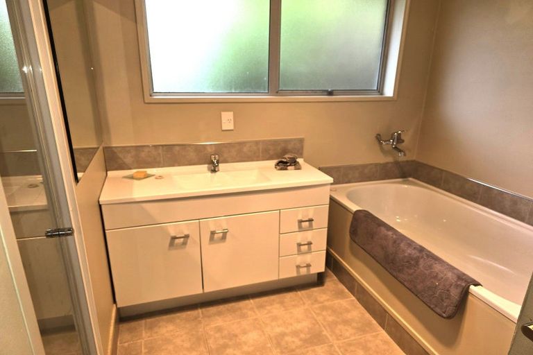 Photo of property in 32 Don Street, Oamaru North, Oamaru, 9400