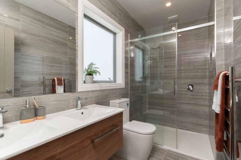 Photo of property in 22 Farnworth Terrace, Churton Park, Wellington, 6037