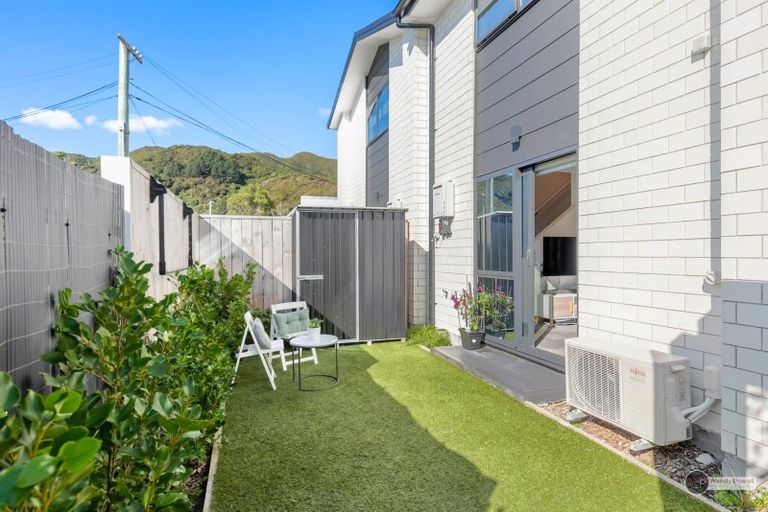 Photo of property in 2c Avon Street, Waterloo, Lower Hutt, 5011
