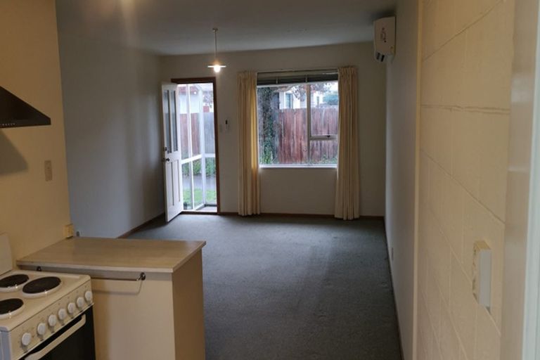 Photo of property in 1/15 Dallas Street, Riccarton, Christchurch, 8041