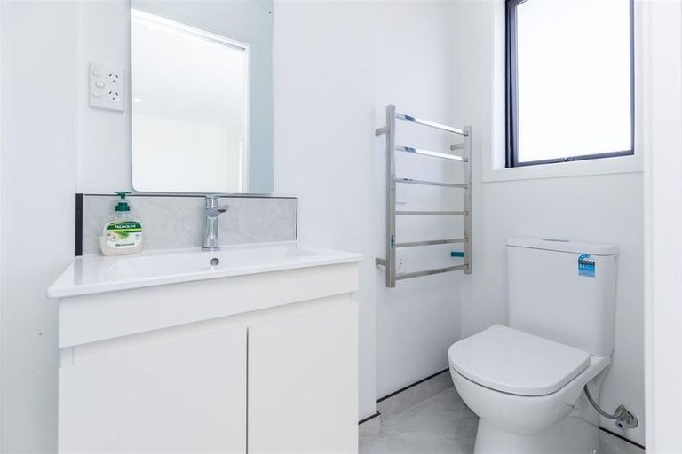 Photo of property in 5/18 May Street, Hamilton East, Hamilton, 3216