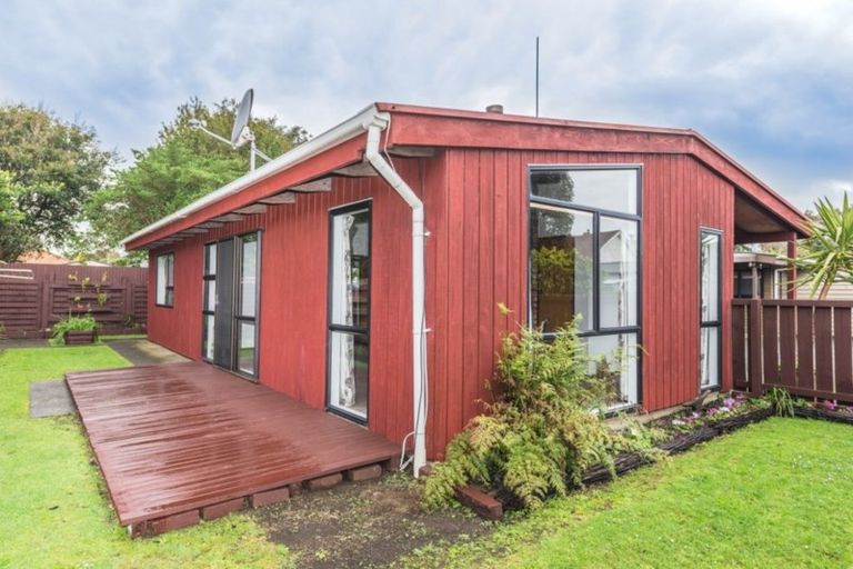 Photo of property in 50a Caius Avenue, Gonville, Whanganui, 4501