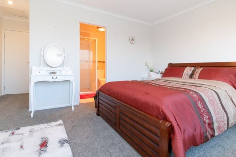 Photo of property in 229 Alec Craig Way, Gulf Harbour, Whangaparaoa, 0930