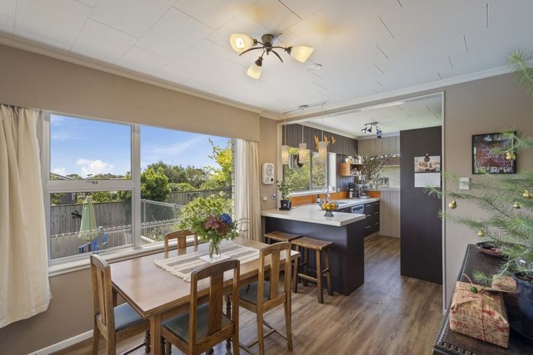 Photo of property in 48a Nevada Drive, Merrilands, New Plymouth, 4312