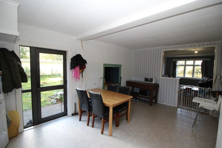 Photo of property in 9 Adele Street, Woodville, 4920