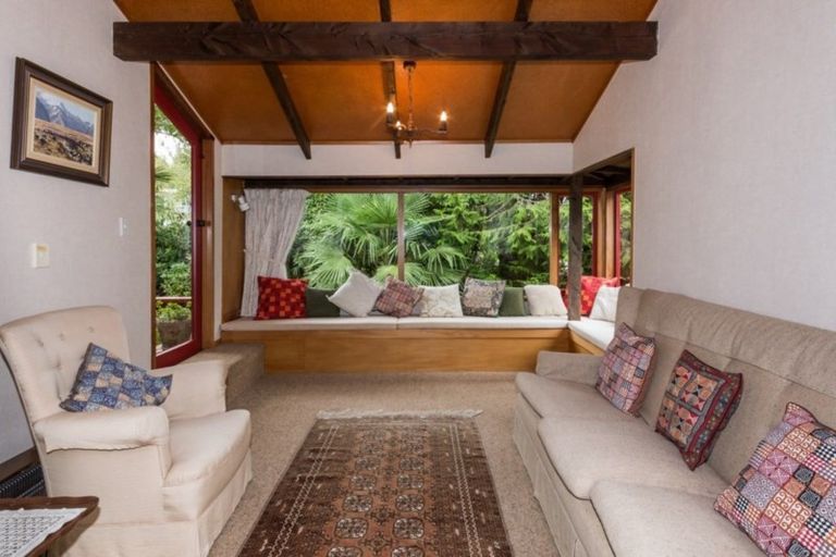 Photo of property in 7 Glenpark Place, Havelock North, 4130