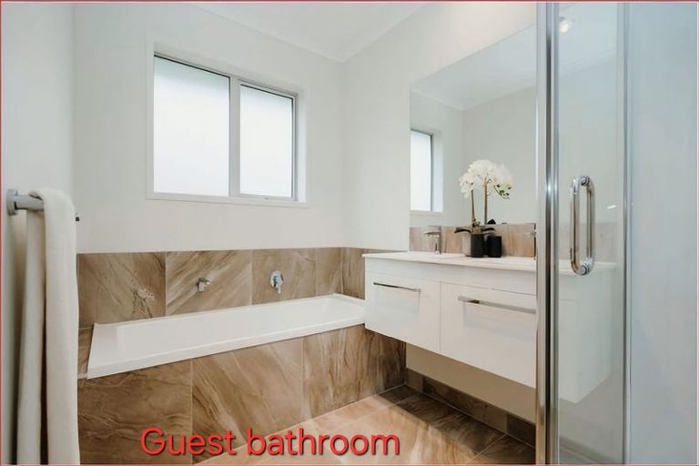 Photo of property in 10 Karearea Drive, Coastlands, Whakatane, 3120