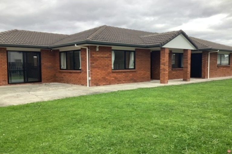 Photo of property in 37 De Menech Grove, Avalon, Lower Hutt, 5011
