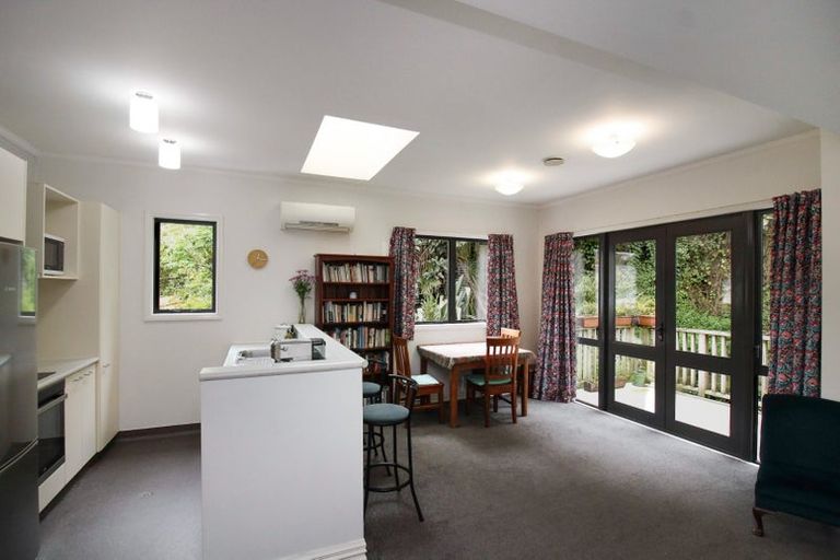 Photo of property in 10/162 Aro Street, Aro Valley, Wellington, 6021