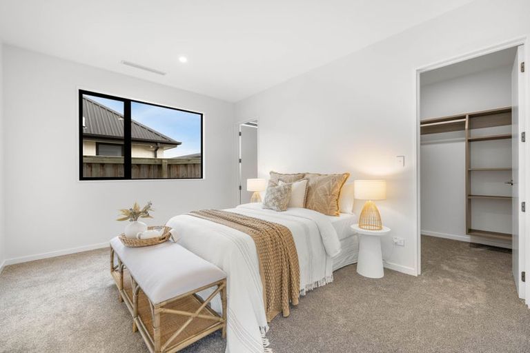 Photo of property in 2 Alan James Lane, Prebbleton, 7604