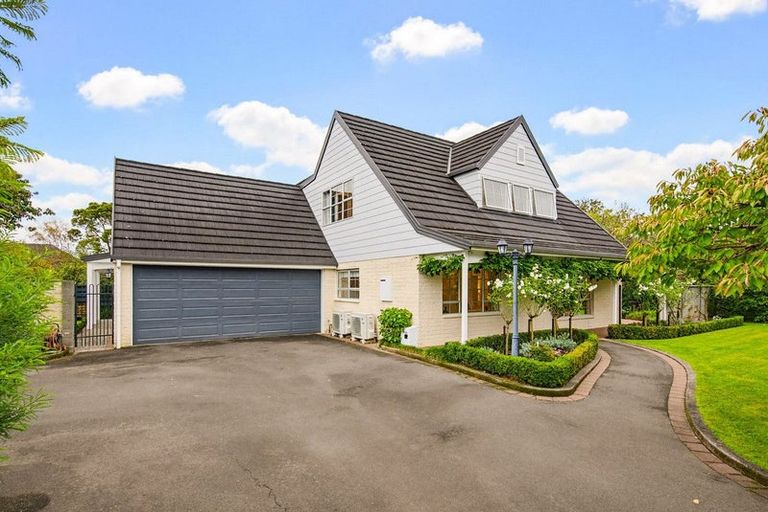 Photo of property in 5 Patterson Grove, Waikanae, 5036