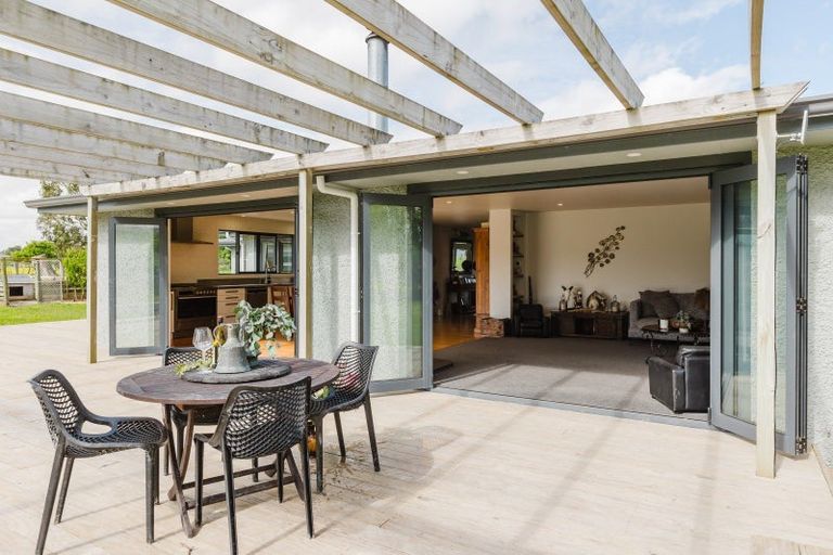 Photo of property in 110 Wyndham Street, Ashhurst, 4810