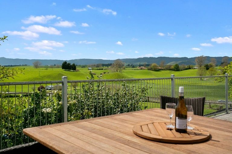 Photo of property in 21 Tapapa West Road, Tapapa, Tirau, 3485