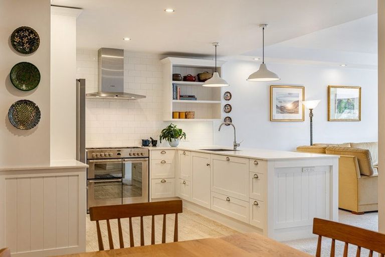 Photo of property in The Sands Apartments, 19/47 The Strand, Takapuna, Auckland, 0622