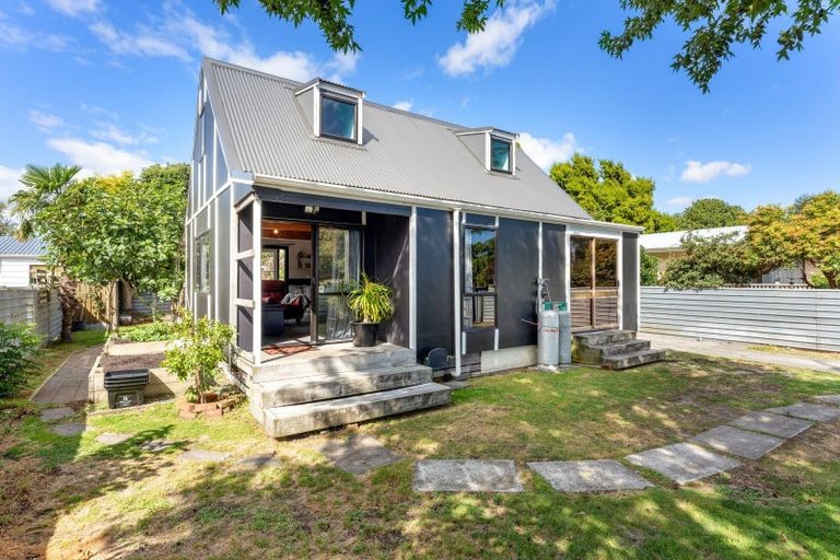 Photo of property in 4 Cedar Drive, Aramoho, Whanganui, 4500